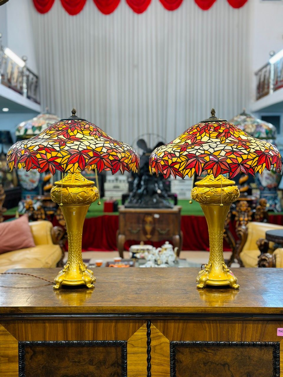 Đèn Tiffany Phong Cách Hoàng Gia [PH0028]